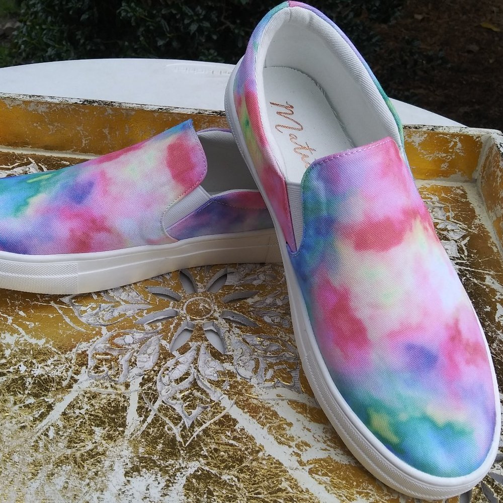 Matisse Women's Harry Rainbow Slip On Sneakers 9M  NWOT